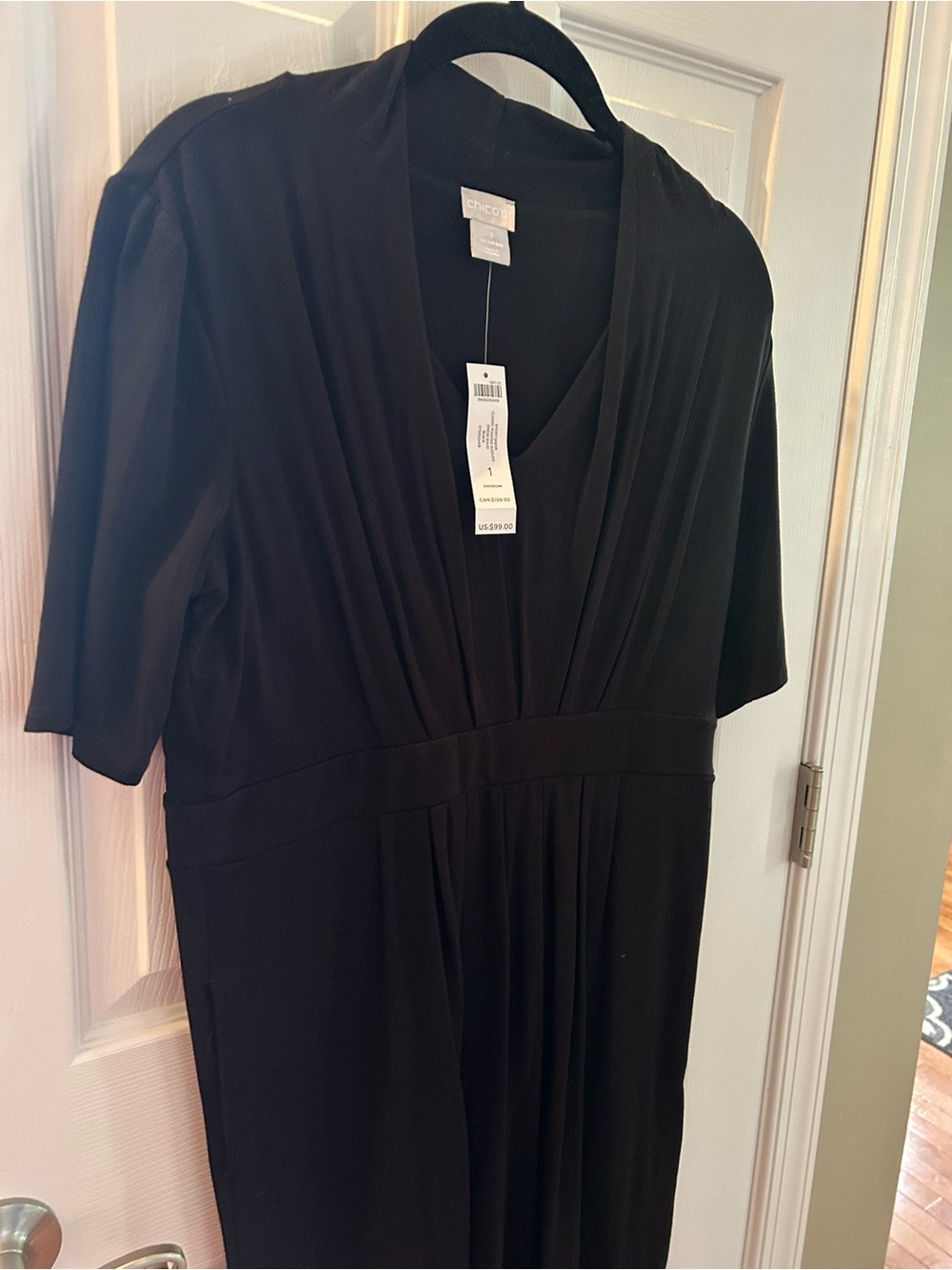 Chico's Black V-Neck Gathered Waist Short Sleeve Dress